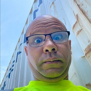 Meet your Posher, Leonel